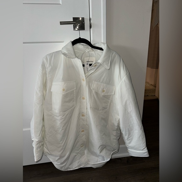 Medium, ARITIZIA, Wilfred THE GANNA SHIRT JACKET. Puffer jacket. New w tags - Picture 4 of 8